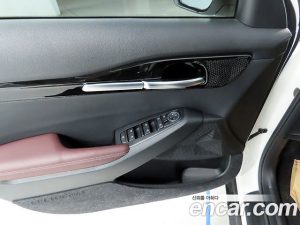Kia Seltos Бензин 1.6 Turbo 2WD 2020 года из Южной Кореи