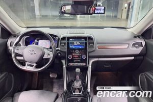Renault-KoreaSamsung QM6 2.0 GDe RE Signature 2WD 2020 года из Южной Кореи