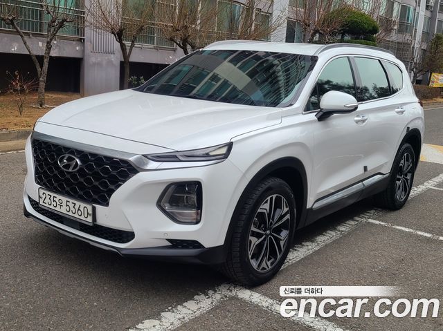Hyundai Santafe Дизель 2.2 2WD 2020 года из Кореи