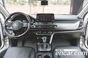 Kia Seltos Бензин 1.6 Turbo 2WD 2020 года из Южной Кореи