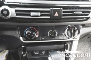 Kia Seltos Бензин 1.6 Turbo 2WD 2020 года из Южной Кореи