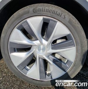 Tesla Model Y LONG RANGE 2021 года из Южной Кореи
