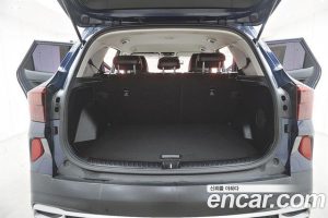 Kia Seltos Дизель 1.6 4WD 2020 года из Южной Кореи