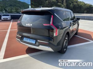 Kia EV9 Air 4WD 2024 года из Южной Кореи