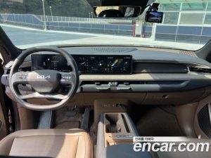 Kia EV9 Air 4WD 2024 года из Южной Кореи