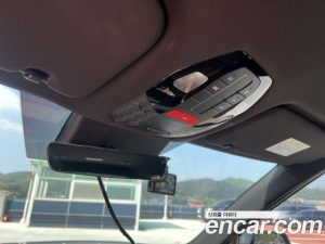 Kia EV9 Air 4WD 2024 года из Южной Кореи