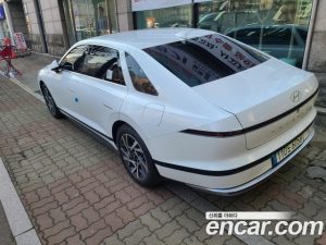 Hyundai Grandeur 2.5 Бензин 2WD 2023 года из Южной Кореи