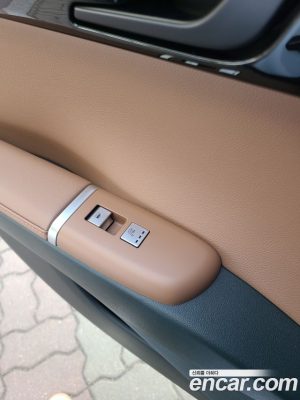 Hyundai Grandeur 2.5 Бензин 2WD 2023 года из Южной Кореи