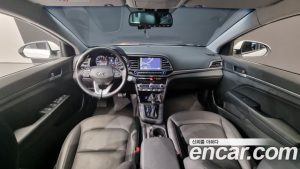 Hyundai AVANTE 1.6 2020 года из Южной Кореи