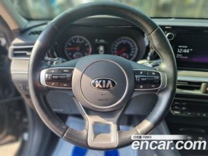 Kia K5 2.0 2020 года из Южной Кореи