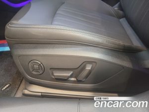 Audi A6 45 TDI 4WD Premium 2021 года из Южной Кореи
