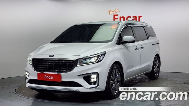 Kia Carnival 9-Seater Prestige 2019 года из Кореи