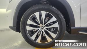 Mercedes-Benz GLE-Class GLE300d 4MATIC 2023 года из Южной Кореи