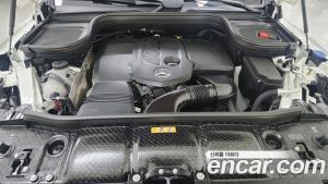 Mercedes-Benz GLE-Class GLE300d 4MATIC 2023 года из Южной Кореи