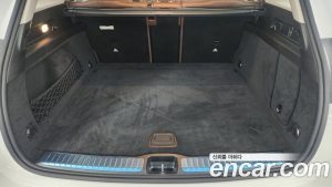 Mercedes-Benz GLE-Class GLE300d 4MATIC 2023 года из Южной Кореи