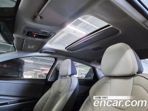 Hyundai AVANTE 1.6 2021 года из Южной Кореи