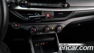 Kia K3 Standard 2021 года из Южной Кореи