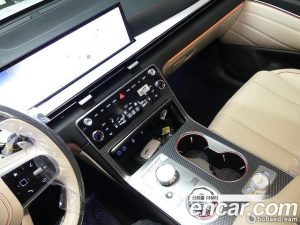 Genesis GV80 2.5T Бензин 4WD 2024 года из Южной Кореи