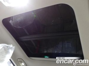 Genesis GV80 2.5T Бензин 4WD 2024 года из Южной Кореи