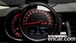 Mini Cooper 5Door HIGH 2020 года из Южной Кореи