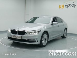 BMW 5-Series 520d Luxury Plus 2020 года из Южной Кореи