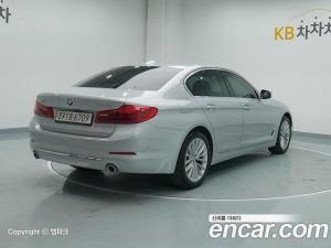 BMW 5-Series 520d Luxury Plus 2020 года из Южной Кореи