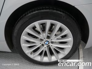 BMW 5-Series 520d Luxury Plus 2020 года из Южной Кореи