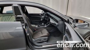 Audi A7 50 TDI 4WD Premium 2021 года из Южной Кореи