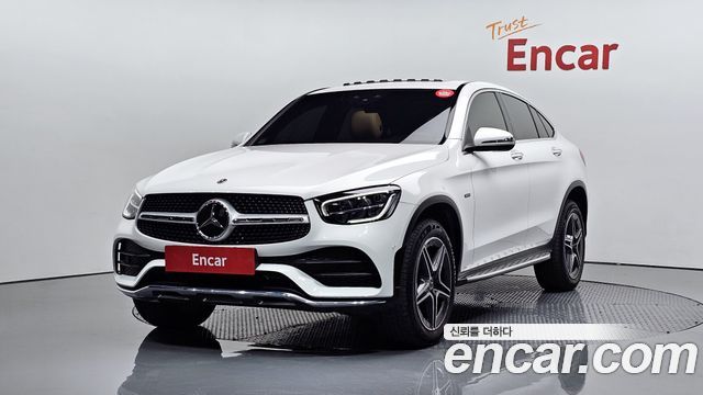 Mercedes-Benz GLC-Class GLC300e 4MATIC Coupe 2021 года из Кореи