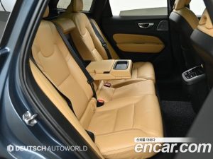 Volvo XC60 B6 Inscription 2021 года из Южной Кореи