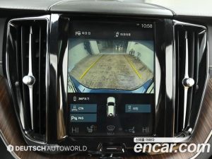 Volvo XC60 B6 Inscription 2021 года из Южной Кореи