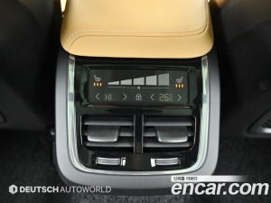 Volvo XC60 B6 Inscription 2021 года из Южной Кореи