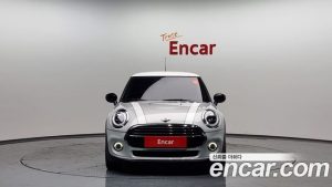 Mini Cooper DEFAULT 2021 года из Южной Кореи