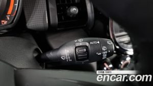 Mini Cooper DEFAULT 2021 года из Южной Кореи
