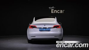Tesla Model 3 Standard RANGE Plus 2020 года из Южной Кореи