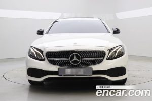 Mercedes-Benz E-Class E250 Avantgarde 2020 года из Южной Кореи