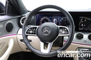 Mercedes-Benz E-Class E250 Avantgarde 2020 года из Южной Кореи