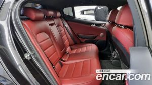 Kia Stinger 3.3 Turbo AWD 2020 года из Южной Кореи