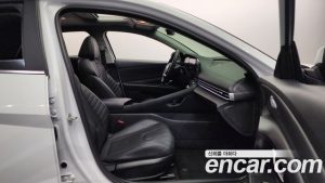 Hyundai AVANTE 1.6 2021 года из Южной Кореи