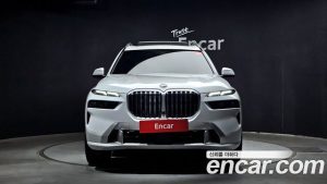 BMW X7 xDrive 40i Design Pure Excellence 6인승 2024 года из Южной Кореи