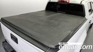 ChevroletGMDaewoo Colorado 3.6 Extreme 2WD 2021 года из Южной Кореи