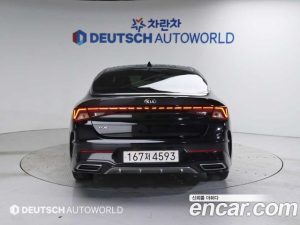Kia K5 2.0 2020 года из Южной Кореи