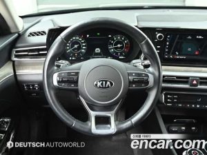 Kia K5 2.0 2020 года из Южной Кореи