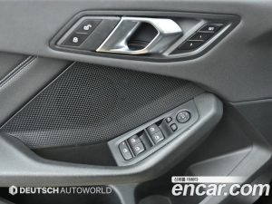 BMW 1-Series 118d Joy First Edition 2020 года из Южной Кореи