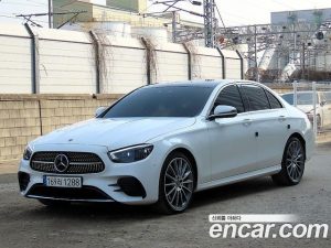 Mercedes-Benz E-Class E350 4MATIC AMG Line Edition 2021 года из Южной Кореи