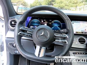 Mercedes-Benz E-Class E350 4MATIC AMG Line Edition 2021 года из Южной Кореи