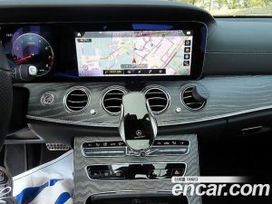Mercedes-Benz E-Class E350 4MATIC AMG Line Edition 2021 года из Южной Кореи