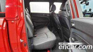 Ssangyong Rexton Дизель 2.2 4WD 2023 года из Южной Кореи