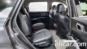 Kia Sorento Дизель 2.2 2WD 2021 года из Южной Кореи