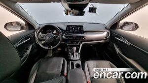 Kia Seltos Дизель 1.6 2WD 2020 года из Южной Кореи
